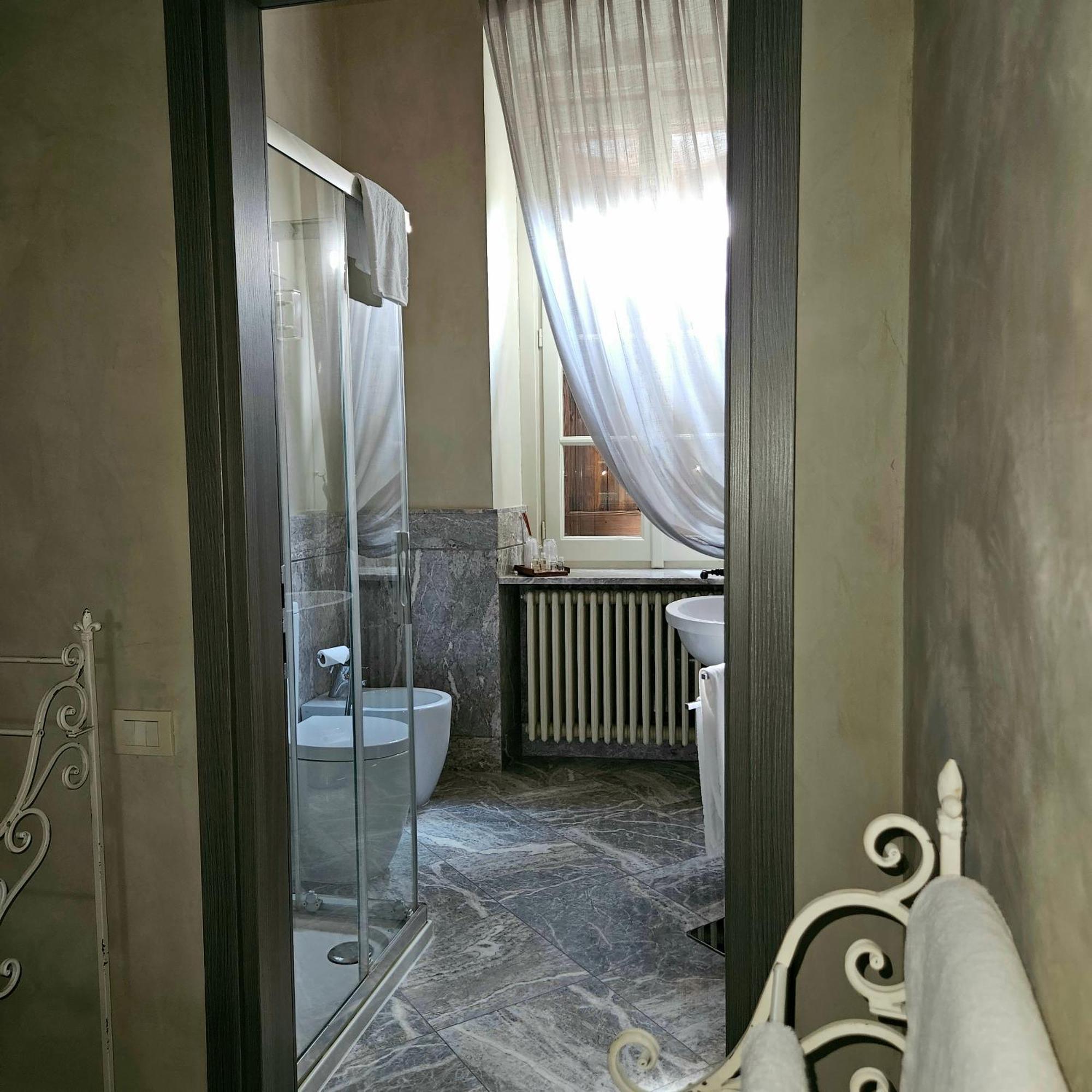 B&B Dimora Delle Donnole Bergamo Alta Экстерьер фото