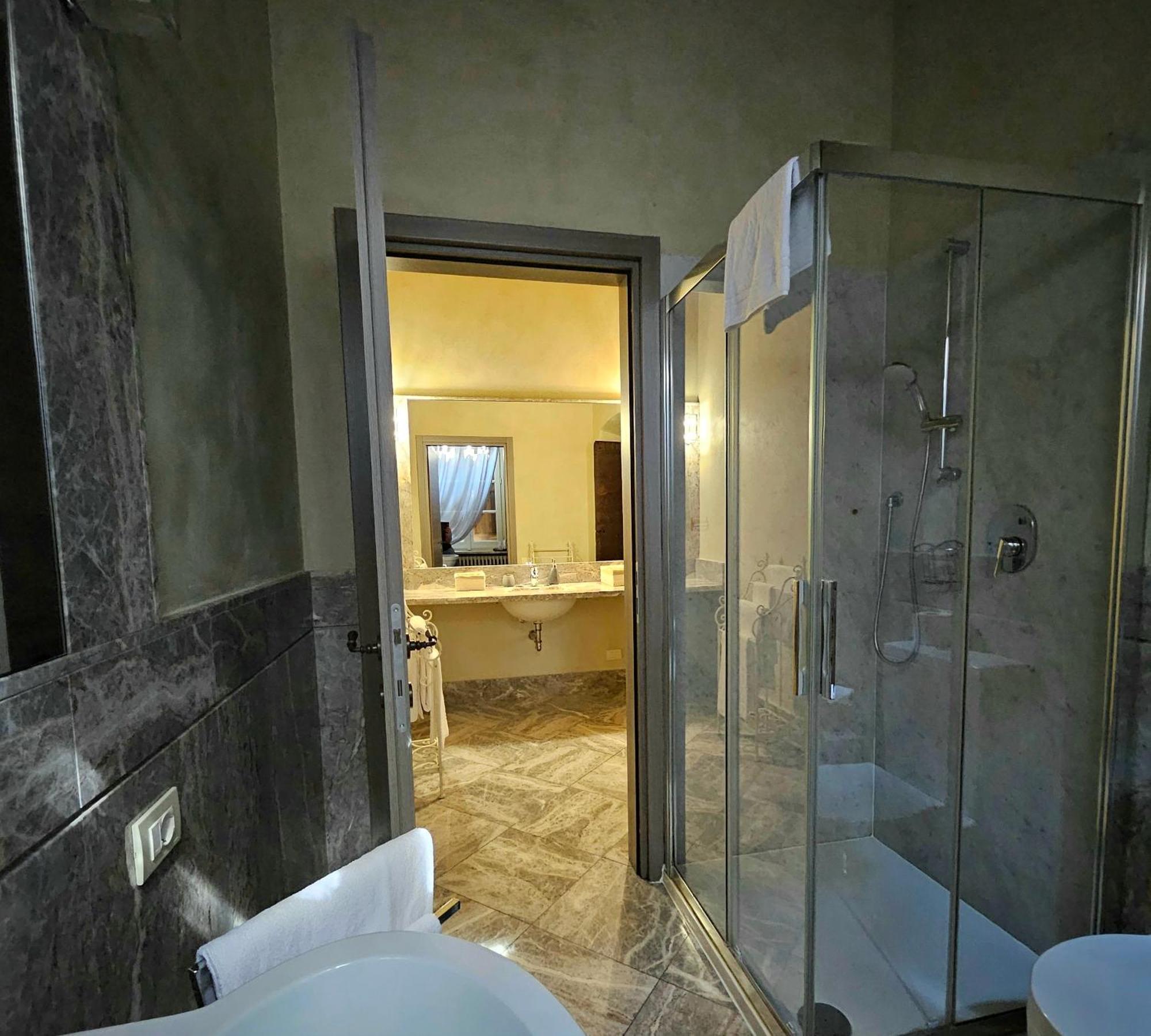 B&B Dimora Delle Donnole Bergamo Alta Экстерьер фото